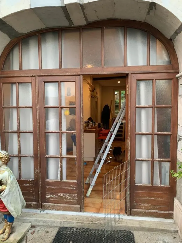 PORTE AVANT