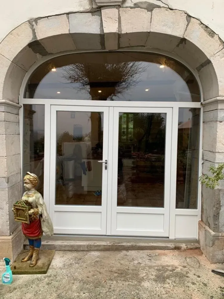 PORTE